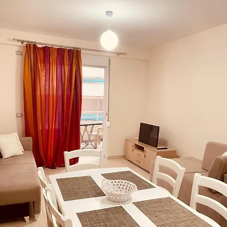 Nektarios Apartament *
